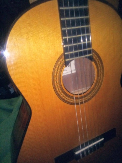Fabricado en Admira Juanita Espana Keller Classique Guitar+Gig-Bag
