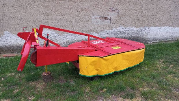 Fahr KM24 185-ös kasza
