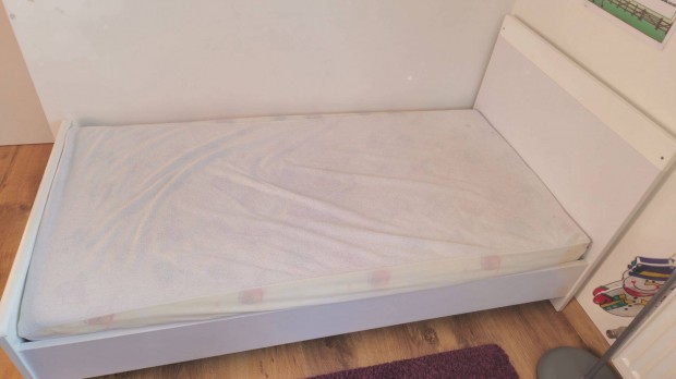 Faktum Alda feh�r �talak�that� 140-es baba�gy