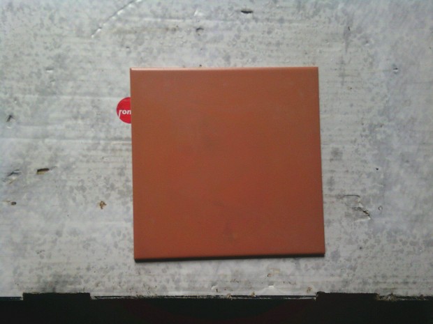Fali csempe 20x20 cm barna s fehr uj