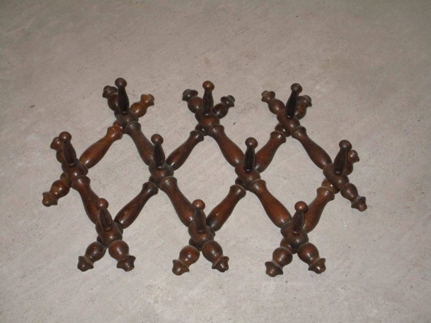 Fali fogas ( Állítható )