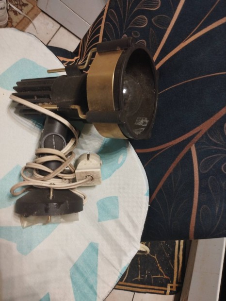 Fali l�mpa, retro.