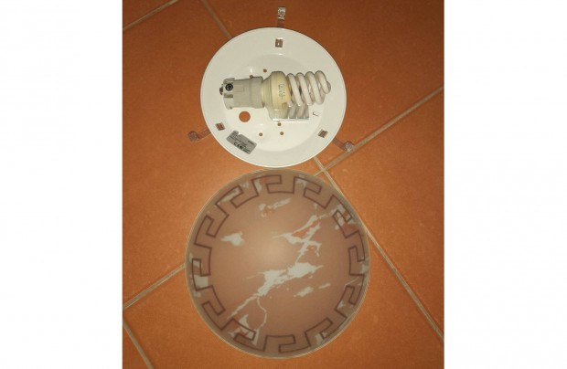 Fali l�mpa izz�val