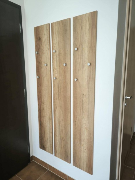 Fali ruhafogas 3 db-os előszoba fogas: 24,5 * 160,5 cm