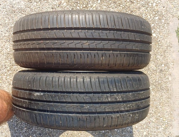 Falken 195/55/16 2db nyári gumi