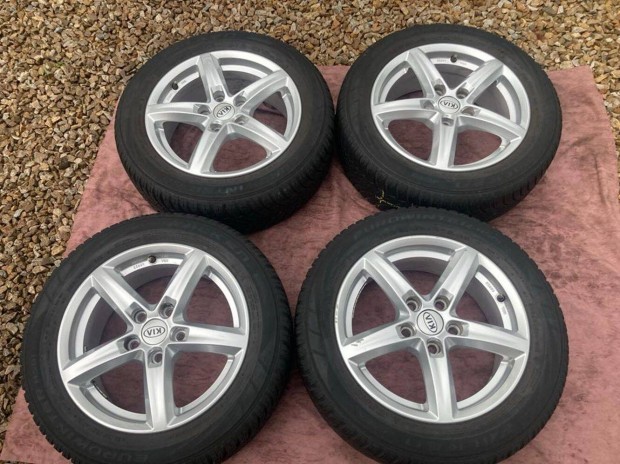 Falken 205/55 R16 téli gumik Kia Ceed-re