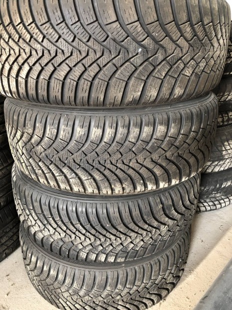 Falken 205/55r17 205/55 r17 tligumi garnitra 