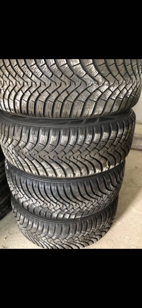 Falken 205/55r17 205/55 r17 tligumi garnitra 