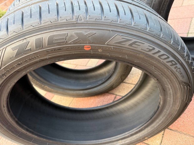 Falken 215/50 R18 nyri gumi elad