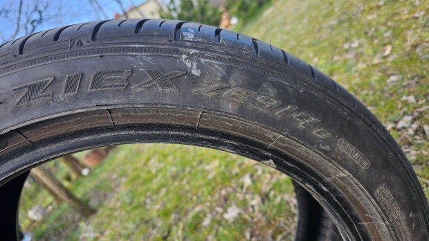 Falken 225/45 r17 ny�rigumi elad�