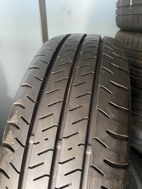 Falken 225/70 r15C kisteher ny�ri gumi 225/70r15