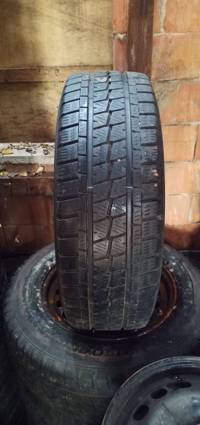 Falken Euroall Season Van11 215/65 R16C ngyvszakos gumi elad