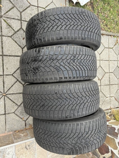 Falken Eurowinter 4 db tligumi 245/40 R19