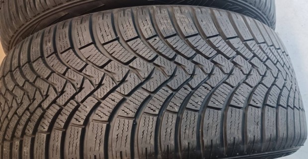 Falken Eurowinter HS01 245/45 R18 téli gumik 2db.7,5mm