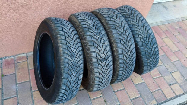 Falken Eurowinter HS01 4db 155/65 R14 t�li gumi + aj�nd�k d�szt�rcs�k