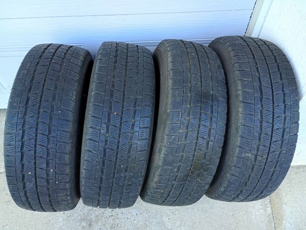 Falken Eurowinter Van 01 Téli gumi