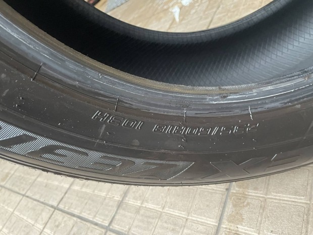 Falken Ziex nyri gumi 235/60 r18