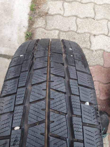 Falken eurowinter 205/65 r16 tli 205/65/16