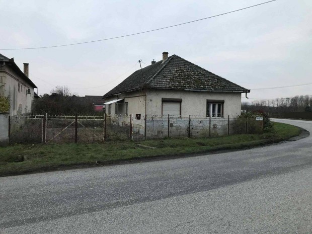 Falusi csok-is ingatlan