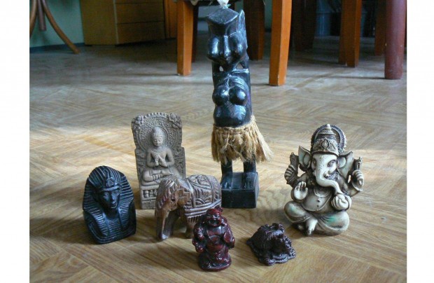 Faragott s nttt keleti s afrikai szobrok