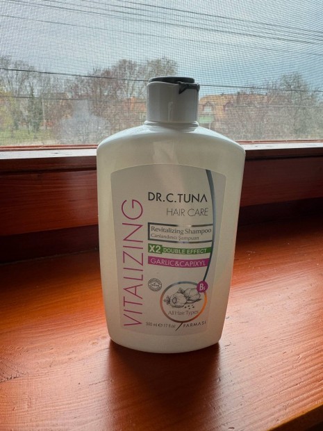 Farmasi Dr C Tuna Revitalizing Shampoo sampon hajhulls ellen