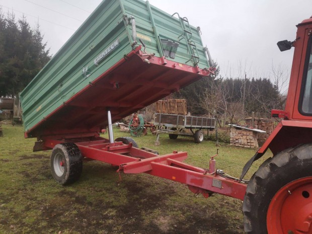 Farmtech 7,5 tonns ptkocsi elad