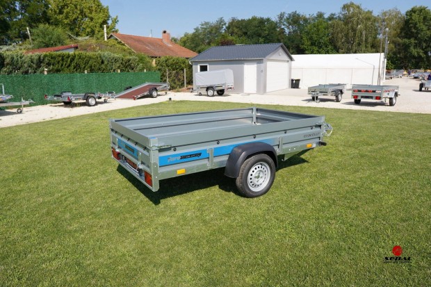 Febru�ri akci�val �j Sebal ut�nfut� (263x150x35cm) +rendsz�m - P�csen