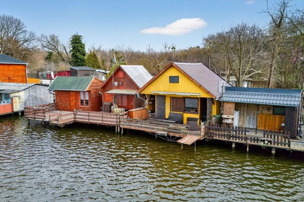 Fedezd fel ezt kiv�l� lehet�s�get Tatab�ny�n, a B�nhidai Er�m�i tavon!