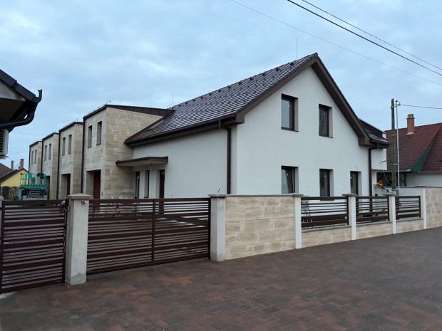 Fedezd fel �j otthonodat Balmaz�jv�ros sz�v�ben!