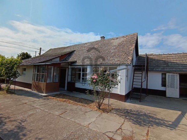 Fedezze fel �lmai otthon�t Gerjenben  3 szob�s csal�di h�z, ahol a k�