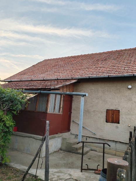 Fedezze fel �lmai otthon�t Kunszentm�rtonban  2 szob�s h�z v�rja �nt!