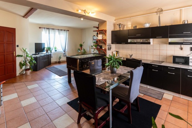 Fedezze fel �lmai otthon�t Szandasz�l�s sz�v�ben  5 szob�s csal�di h�