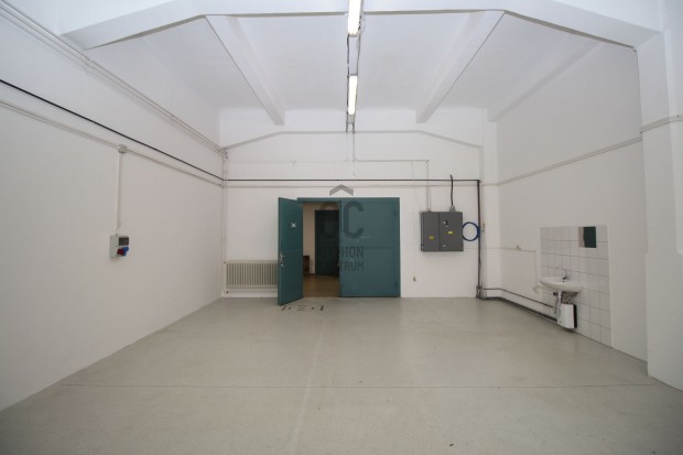 Fedezze fel zleti lehetsgeit jpesten  idelis raktrak brlsre v