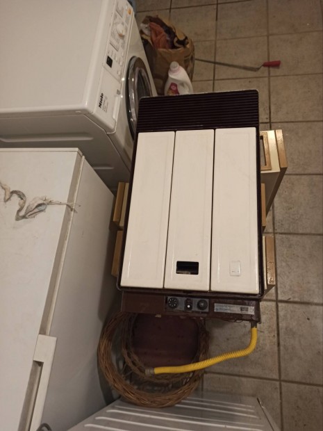 Fég Fk25 fali kéményes konvektor