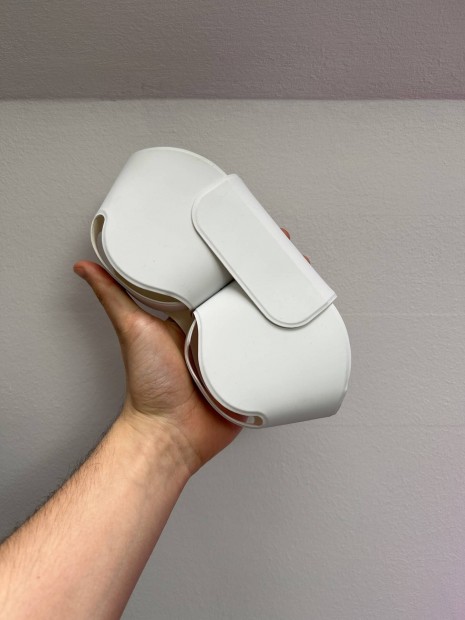 Fehér Apple Airpods Max fejhallgató tok