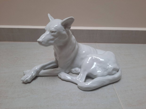 Fehr Herendi fekv porceln kutya figura elad!