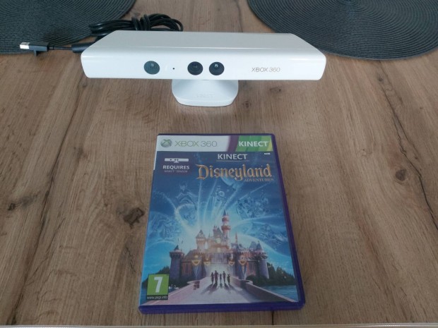 Fehr Xbox 360 Kinect Szenzor Mozgs rzkel + Disneyland Jtklemez