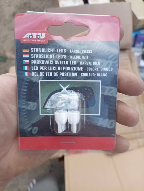 Fehér helyzetjelző LED izzó (párban