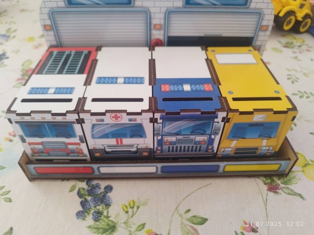 Fejlesztő játékok, kirakó, puzzle, csoportosítás