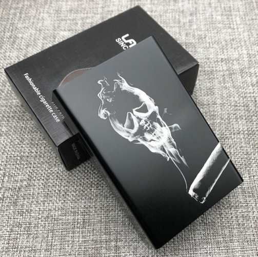 Fekete Design Fm Cigaretta Doboz Tart  (4161)