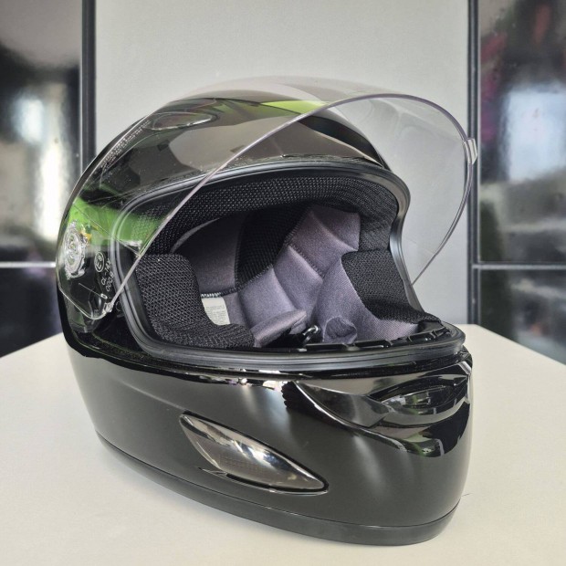 Fekete Held 50cm motor buk�sisak