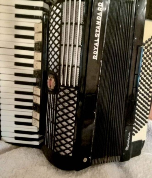Fekete Royalstabdard harmonika tangóharmonika