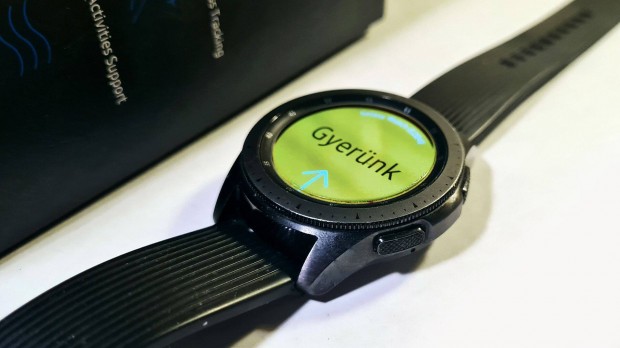 Fekete Samsung Galaxy Watch 3 + ajndk raszj
