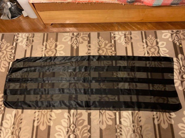 Fekete kend , sl 150x50 cm
