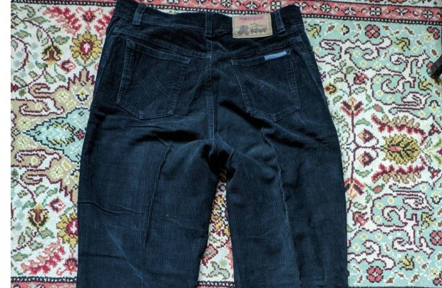 Fekete kord, fm zipzras, Indigo Jeans, Original style, Michigan