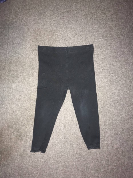 Fekete leggings 18-24 h