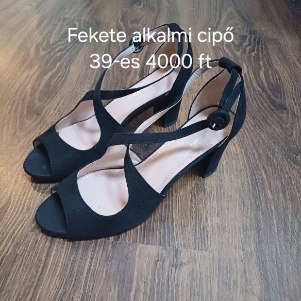 Fekete ni alkalmi cip 39-es