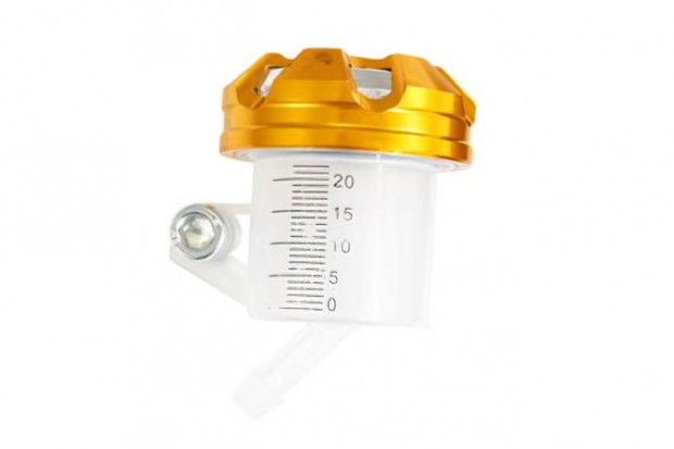 F�kfolyad�k tart�ly alum�nium / arany