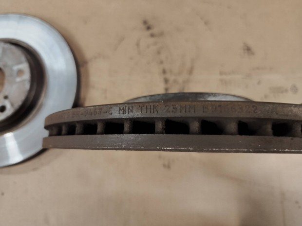 F�kt�rcsa Toyota Verso