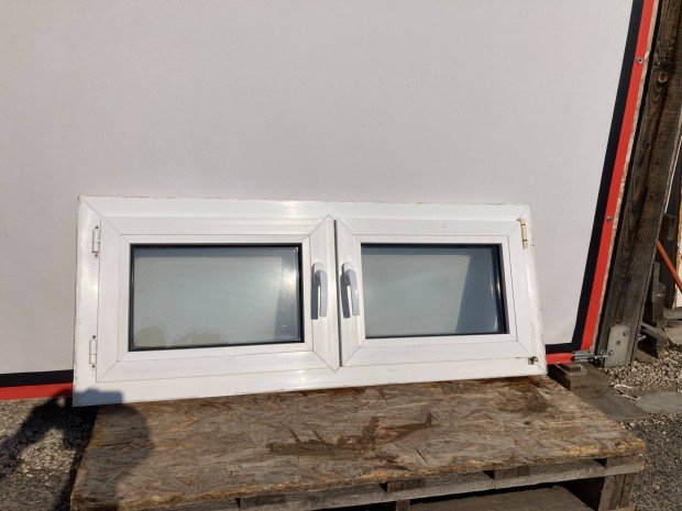 Fekv� pinceablak bontott haszn�lt h�szigetelt m�anyag 125 x 50